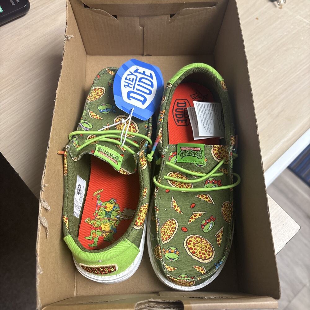 HEYDUDE LITTLE KID & BIG KID WALLY Y TMNT CASUAL SHOES